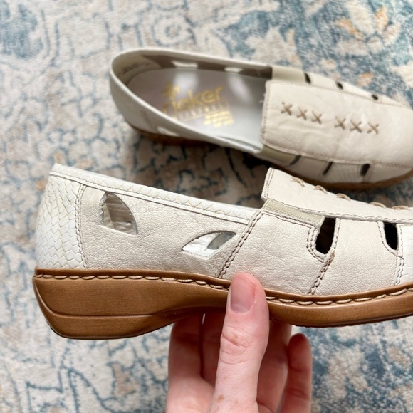Rieker Massa Cream AntiStress Shoes EU 36 US Sz 5 Reptile Print Leather Comfort - Picture 2 of 7